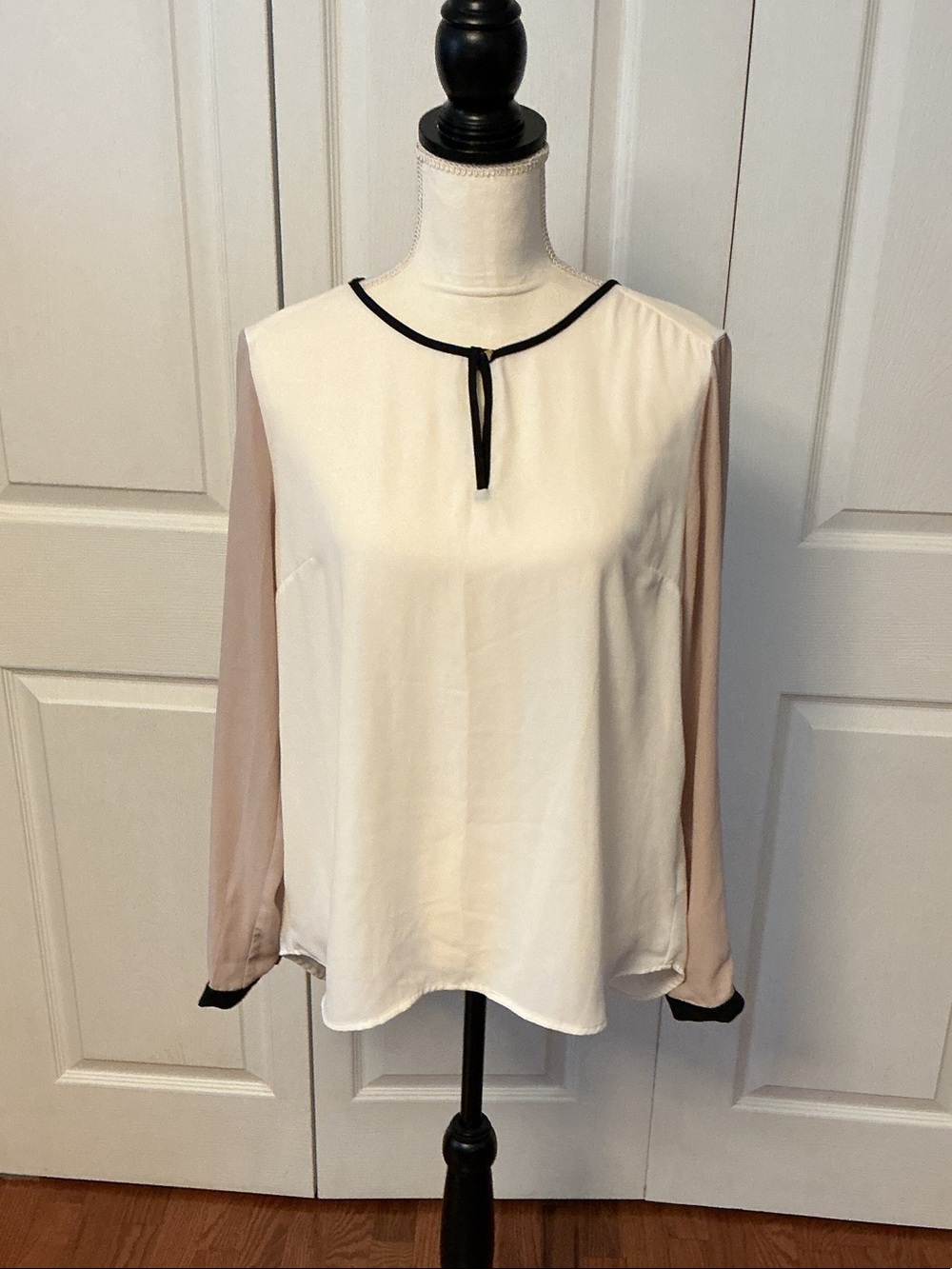 Forever 21 Two-Tone Cream Blouse with Taupe Sleeves